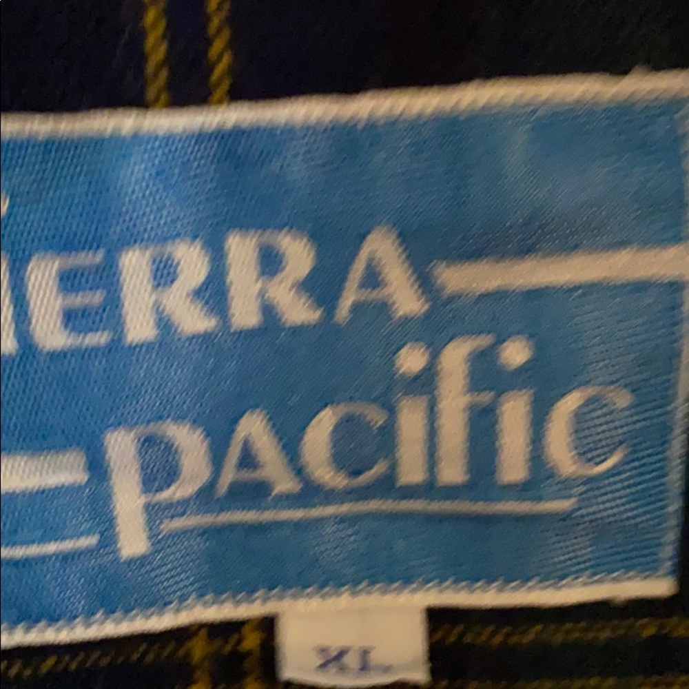 Jacket - Picture 2 of 6